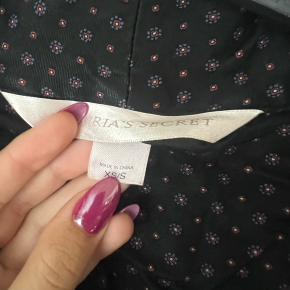 Victoria’s Secret Robe - Picture 3 of 6